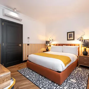 The Couper Spiga Gasthof Mailand